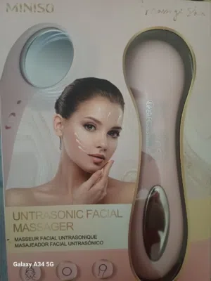 Ultrasonic facial massanger