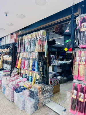 محل تجاري (44 متر مربع) الواقع في جاليريا سنتر في جبل الحسين