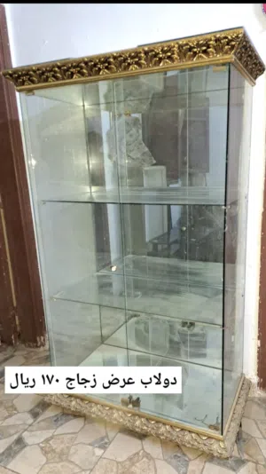 دولاب تخزين زجاج