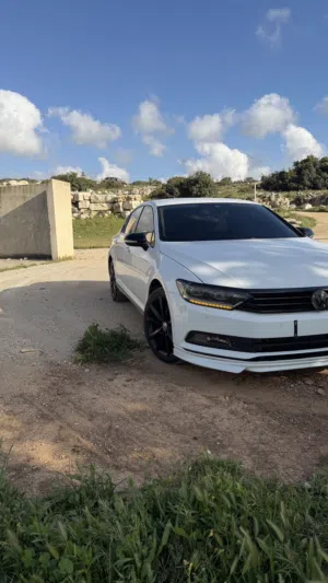 Used Volkswagen Passat in Nablus