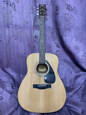 yamaha guitar aquatic 310 delivery available
