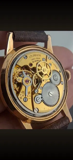 Late 50s 35mm vintage rose gold (Zenith stellina) with good condition for sale ماركة سويسرية عالمة!!