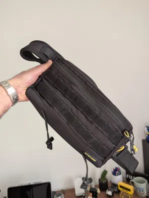 25 KD like new, Nitecore SLB-03 Shadow Sling Bag imported low offers will be ignored