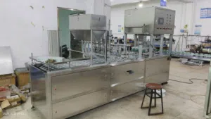 ماكنة تعبئة كاسات مياه