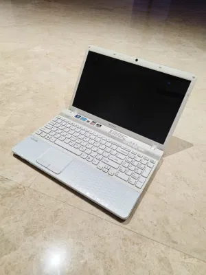 Sony Viao Cor i3 Laptop