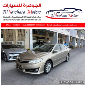 تويوتا كامري GLX موديل 2012
