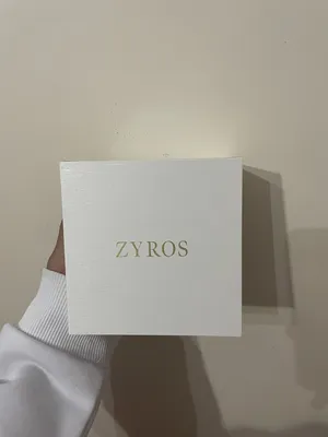 Analog Quartz Zyros watches  for sale in Mecca
