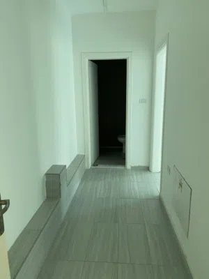 Unfurnished Studio
