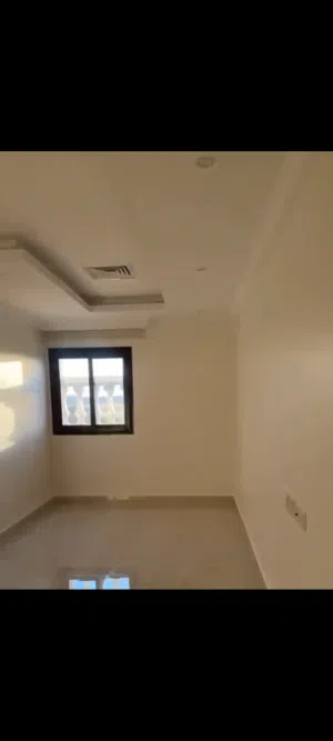 للايجار معاريس أو اسره صغيره شقه 3 غرف نوم بام الهيمان قطعه 3