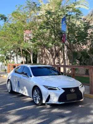 For Sale Lexus IS300 For Gulf M 2024