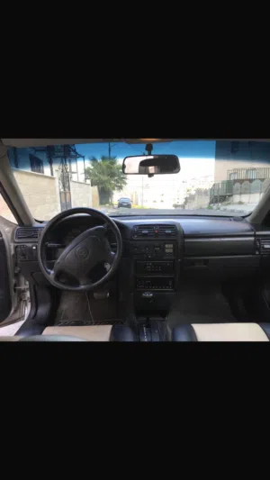 اوبل فكترا موديل 94 بحالة جيدة ترخيص جديد ماتور قوي واقتصادي 1800 CC فتحة كهرباء ثلاث مستوايات