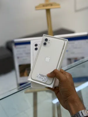 iPhone 11-128 GB with 91% BH - All good condition and smooth device