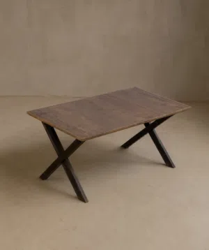 طاولات مستعمل