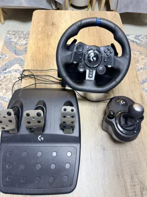 Logitech G923 with pedals and shifter