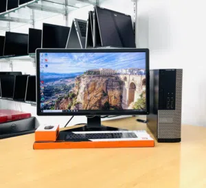 DELL OPTIPLEX SFF i5 4TH GEN RAM 8GB SSD 256GB DELL MONITER 22'' INCHS WINDOWS 10 PRO