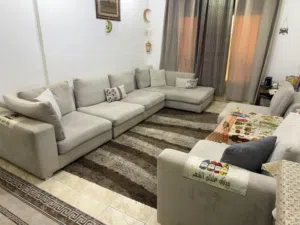 انتريه او ركنه حرف U