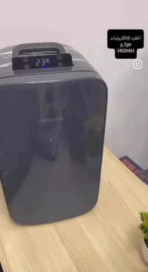 ثلاجة تبريد و تسخين للمنزل او السيارة