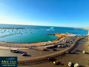 للبيع شقه الترا لوكس في ميامي علي البحر مباشره بالعفش والفرش و الاجهزه