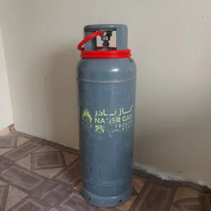 للبيع أسطوانة غاز نادر (ممتلئة)بالكامل مع المنظم ولانبوب وتوصيل وتركيب