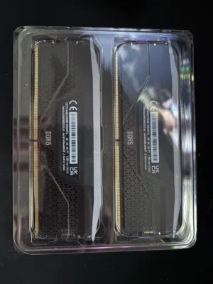 Corsair (8x2) 16GB RAMs رامات كورساير 16 قيقا