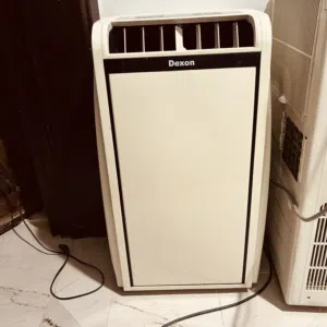 للبيع مكيف كمبريسر وليس ماء بارد ممتاز تبارك الله