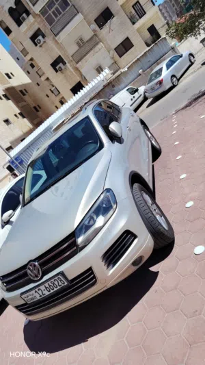 Used Volkswagen Touareg in Hawally