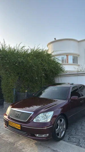 Used Lexus LS in Al Batinah