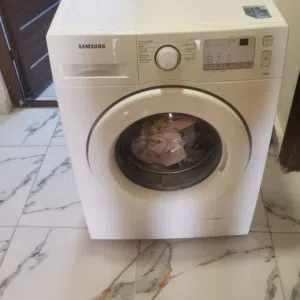 غسالة نوع سامسونج ايكوا بيبل توفير طاقه 7ك توفير طاقه 1200 دورة 14 برنامج