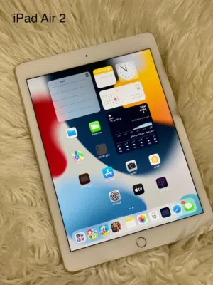 Apple iPad 32 GB in Buraimi