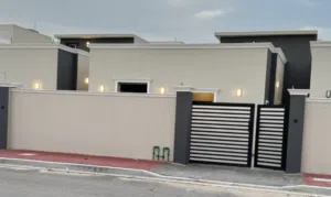 150 m2 3 Bedrooms Townhouse for Sale in Basra hai al-narjis