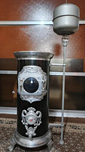 مدفأة كاز اصليه استعمال خفيف بحاله الوكاله