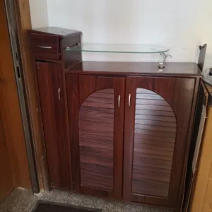 خزانة احذية