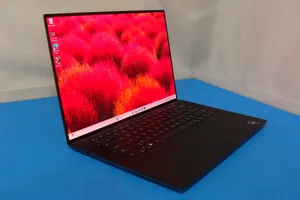 Dell . Windows . 15.6"1