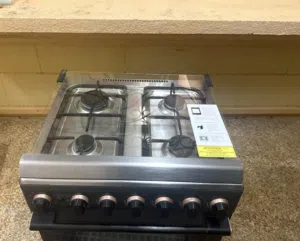 Toshiba 4 Burner Gas Cooker with Oven – Excellent Condition