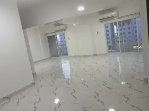 للإيجار شقة 3 و صالة 3BHK