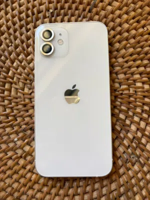 Apple iPhone 12 128 GB in Amman