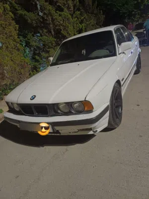 بي ام 520 موديل  95 توماتيك اصلي