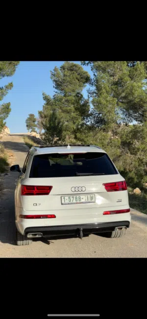 Audi Q7 ديزل موديل2016 – حالة ممتازة