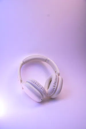 انطلق مع القوة القصوى: سماعة Oraimo BoomPop Lite إذا كنت تبحث عن الأداء الجبار والراحة التي تدوم لأ