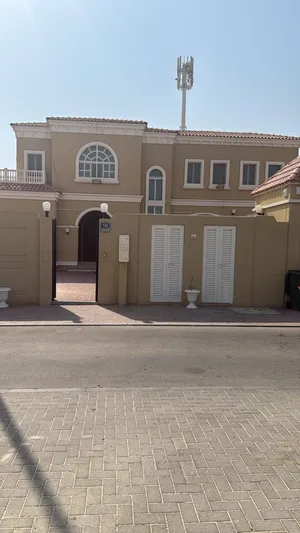 More than 6 bedrooms . More than 6 bathrooms . 1 m23
