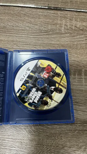 شريط جراند ps5جديد تم فتحه من الغلاف فقط