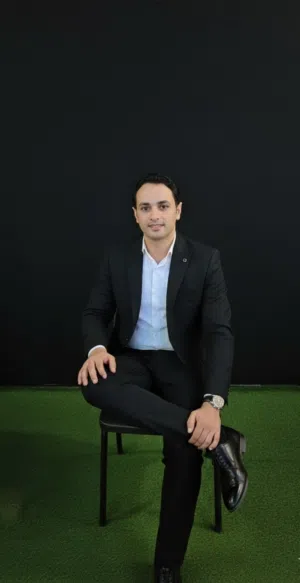 معلم الجغرافيا والتقنيات الحديثة والدراسات الاجتماعيه