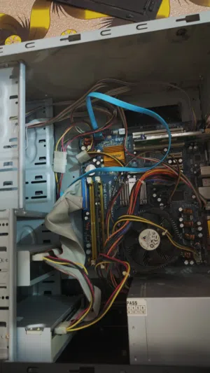 Windows LG Computers for sale in Basra