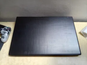 i7 7th /nvibia geforce 940max / 8 GB ram DDR4 /SSD 222GB /HDD 931GB