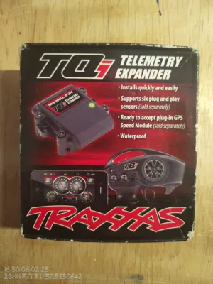 جهاز مستقبل Receiver (Traxxas ) للسيارات الريموت , و جهاز قياس عن بعد Telemetry expander