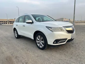 جيب أكيورا MDX موديل 2015 بحالة ممتازة