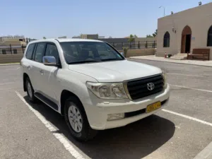 Used Toyota Land Cruiser in Muscat