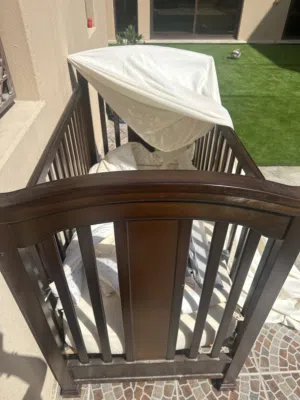 سرير طفل جونيور 150 درهم