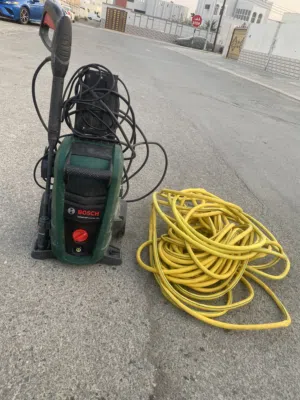 برشر مياه وماكينه دخان للحشرات الطائره وسلم