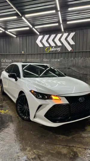 تويوتا أفالون (Toyota Avalon)